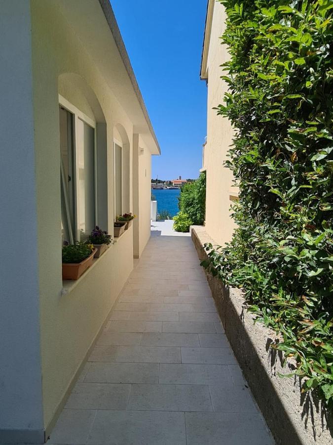 Apartments Juric Brodarica  Bagian luar foto