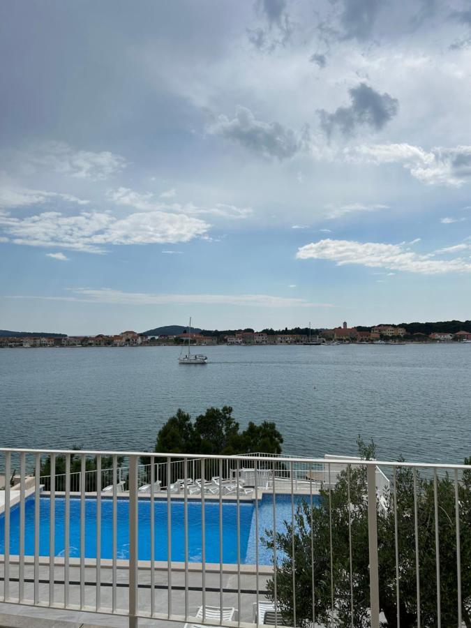 Apartments Juric Brodarica  Bagian luar foto