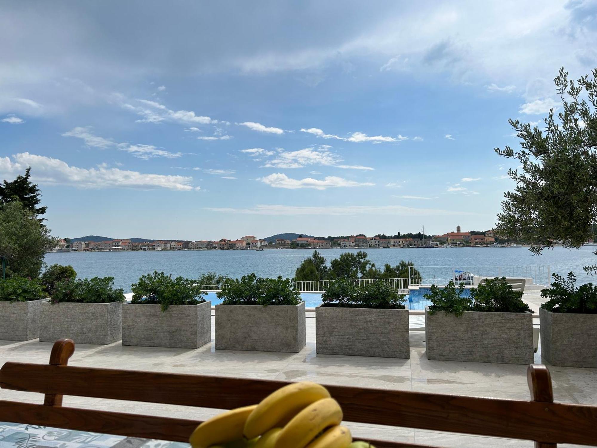 Apartments Juric Brodarica  Bagian luar foto