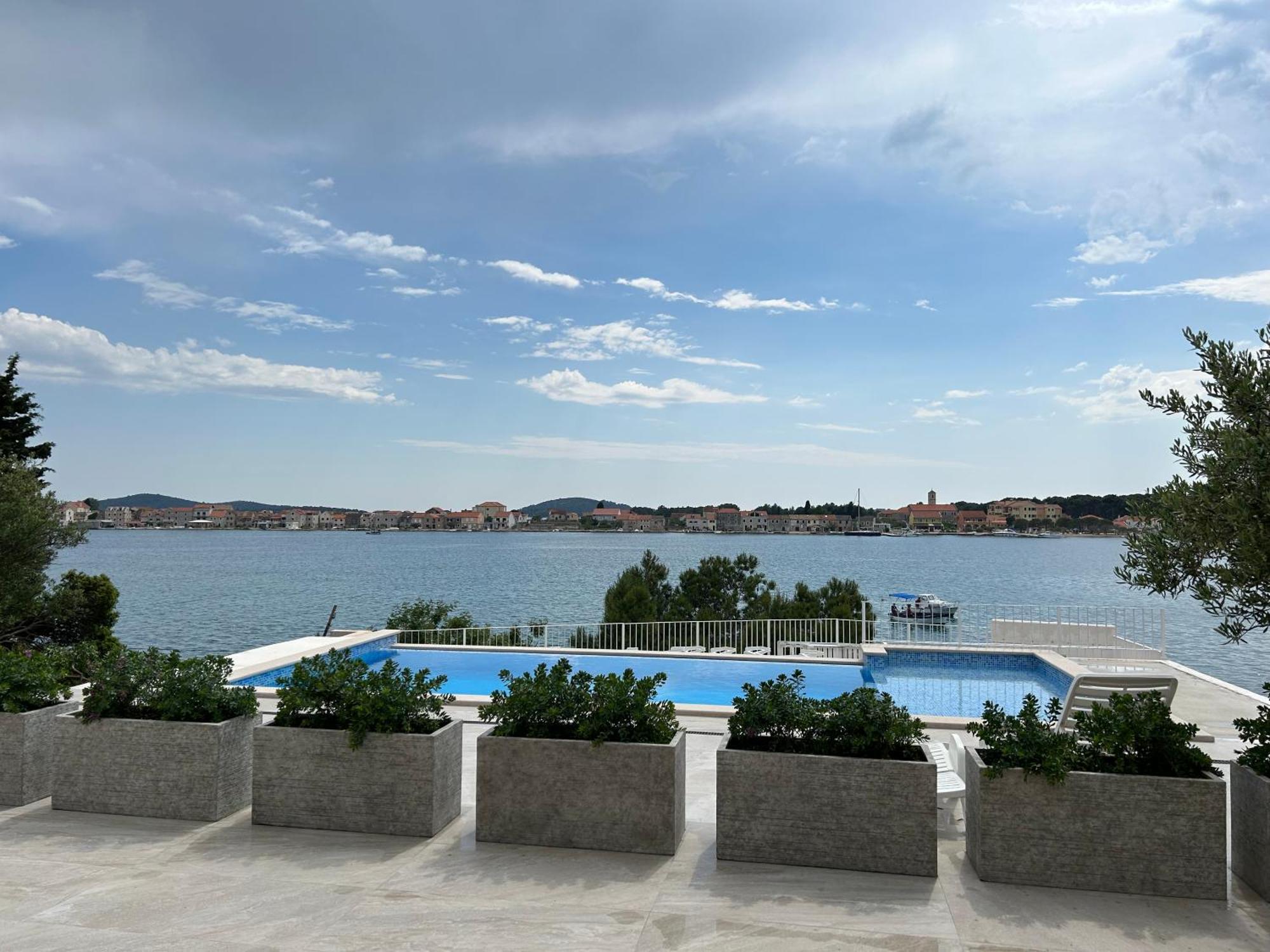 Apartments Juric Brodarica  Bagian luar foto